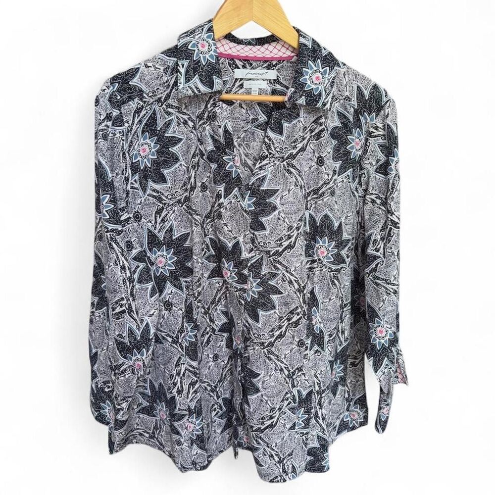 Foxcroft Wrinkle Free Paisley Floral Button Down Shirt  Size 18
